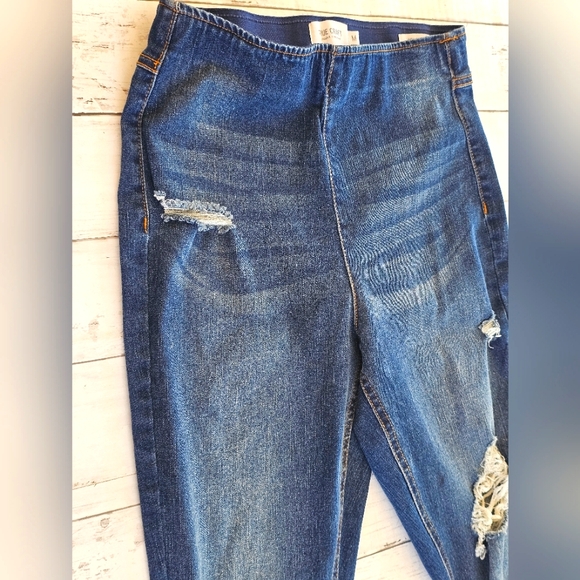 True Craft Dark Distressed Denim High Rise Flare Jeans Pull on Elastic Waistband - Picture 5 of 7